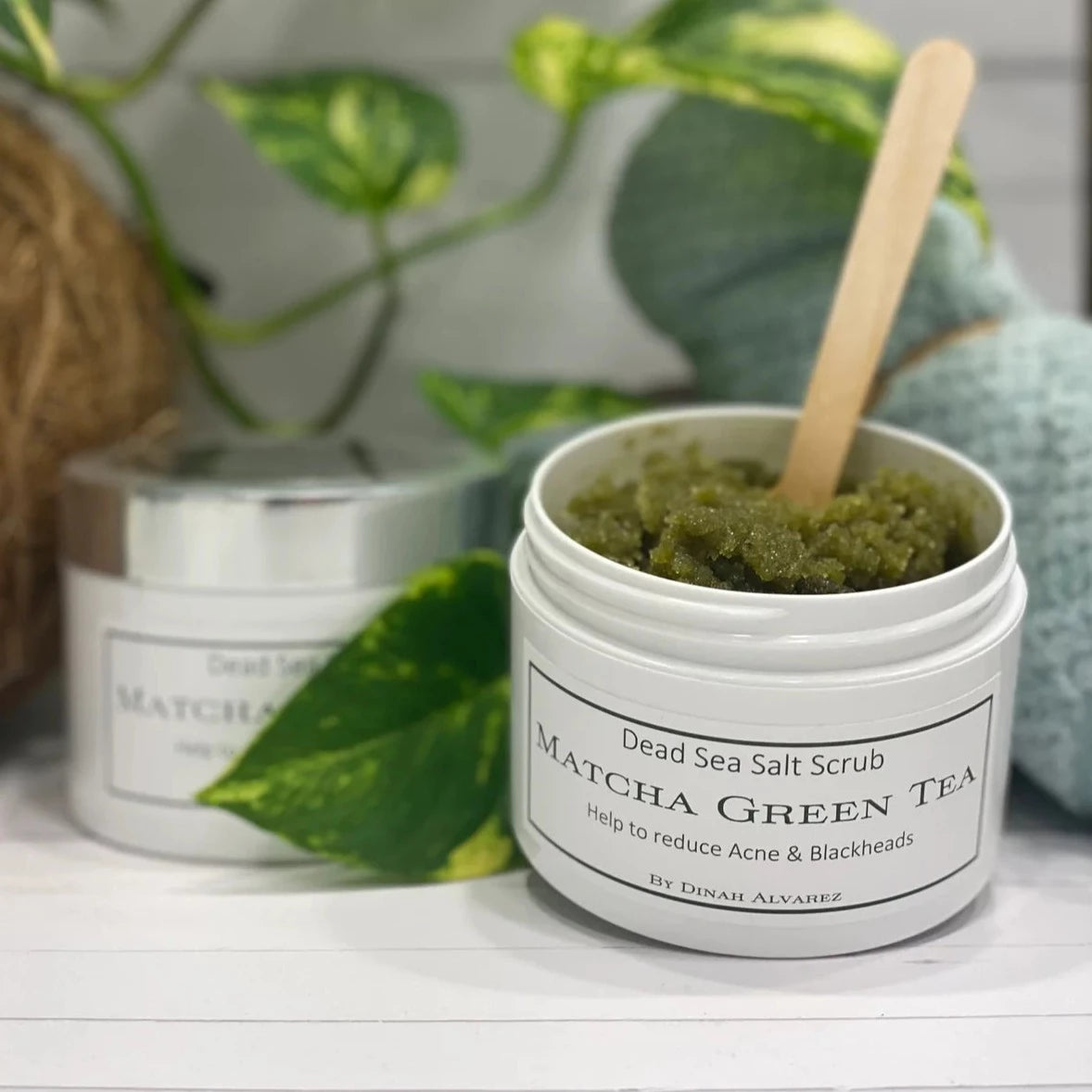 Dead Sea Salt Scrub with Matcha Green Tea